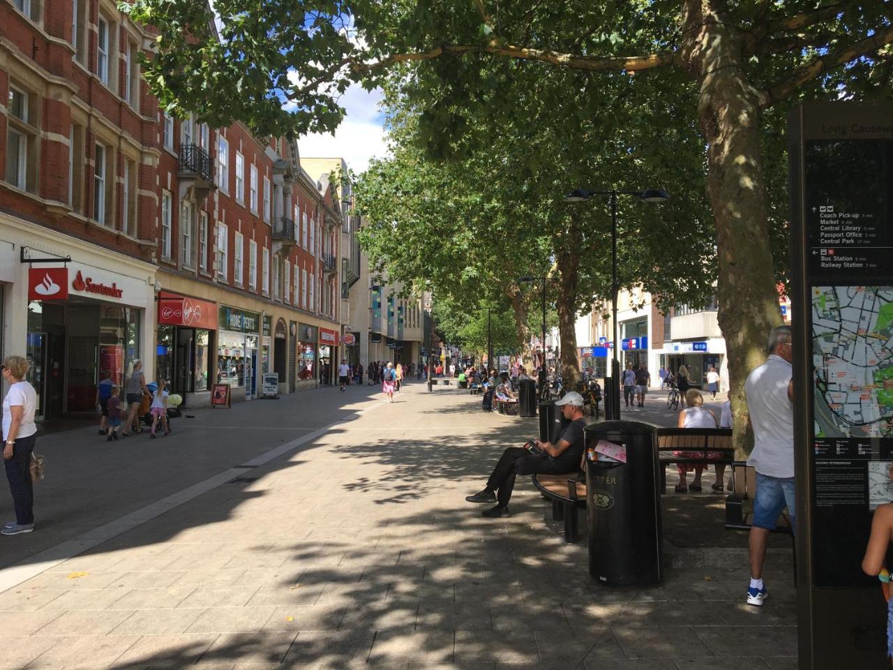 Fantastic Hampton Centre Stay Peterborough Zewnętrze zdjęcie