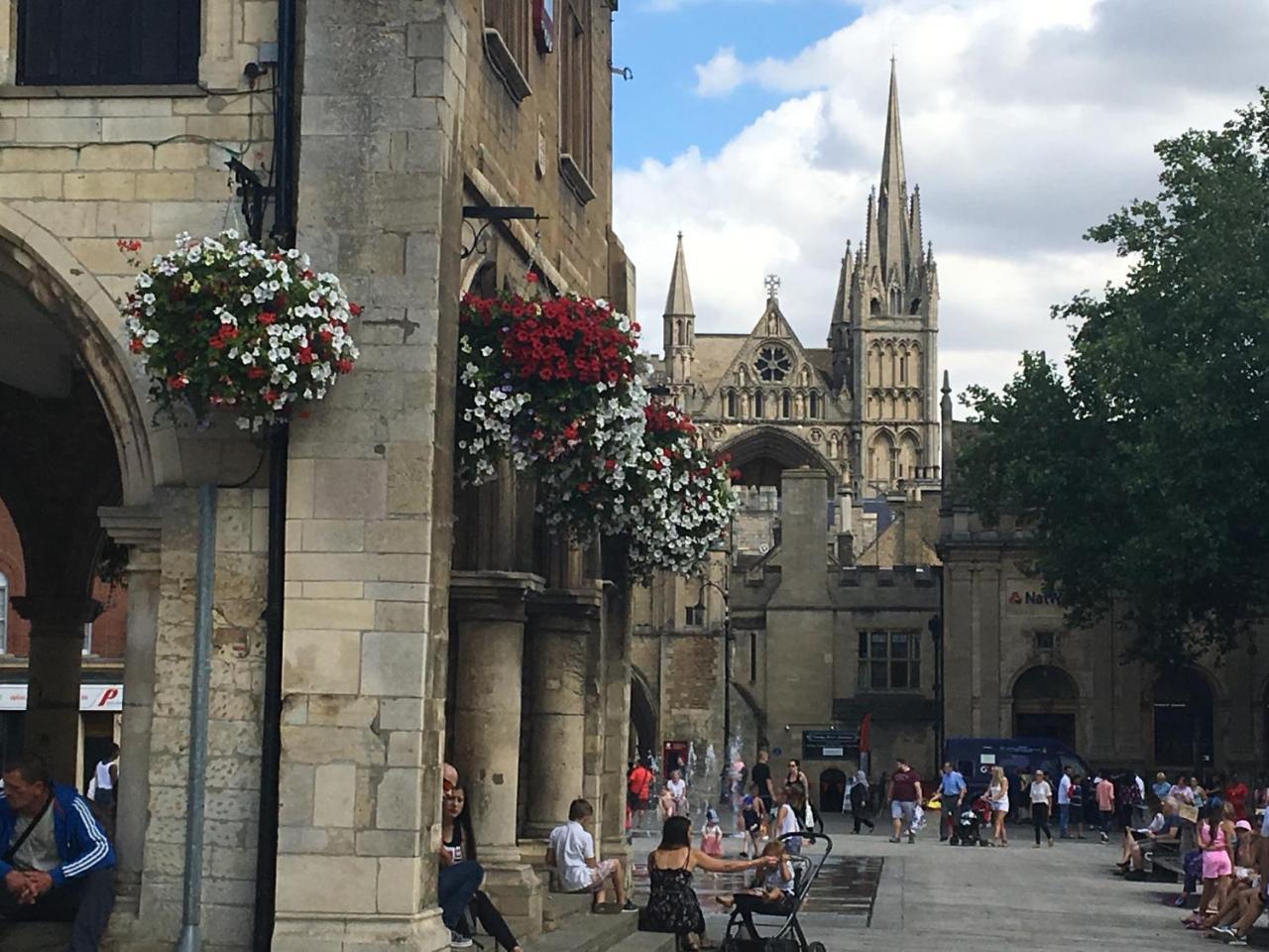 Fantastic Hampton Centre Stay Peterborough Zewnętrze zdjęcie